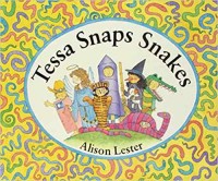Tessa snaps snakes